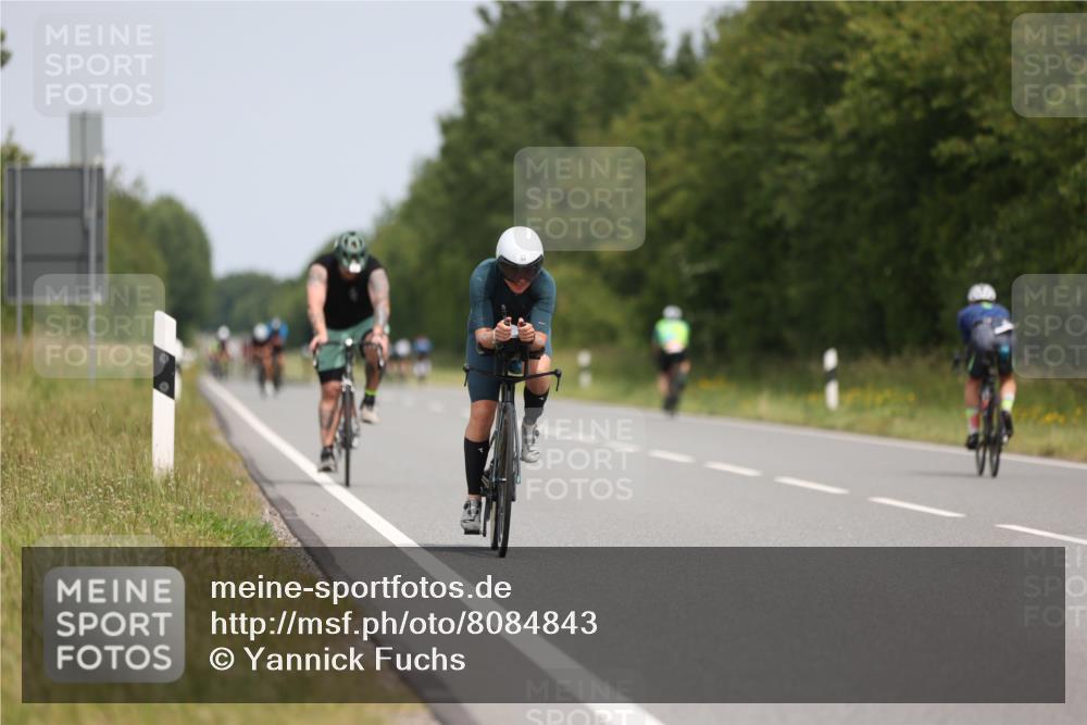 22.06.2025 - Viking Triathlon Yannick Fuchs http://msf.ph/oto/8084843 22.06.2025 12:35:53 Radfahren 77, 184, 478, 629 meine-sportfotos.de