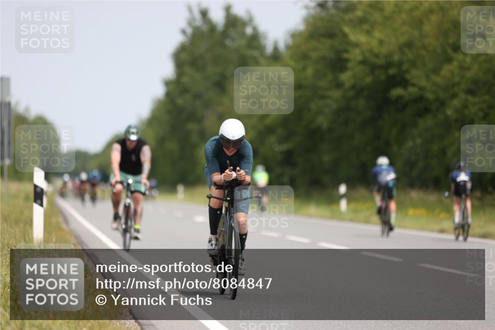 22.06.2025 - Viking Triathlon Yannick Fuchs http://msf.ph/oto/8084847 22.06.2025 12:35:53 Radfahren 77, 184, 478, 629 meine-sportfotos.de