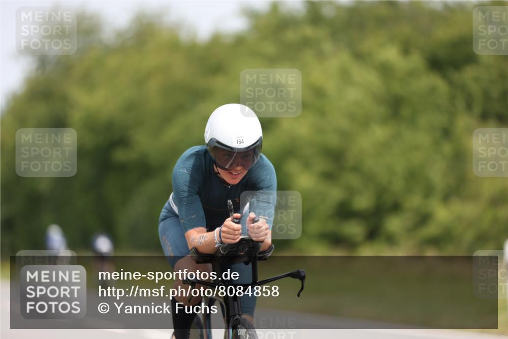 22.06.2025 - Viking Triathlon Yannick Fuchs http://msf.ph/oto/8084858 22.06.2025 12:35:54 Radfahren 77, 184, 478, 629 meine-sportfotos.de