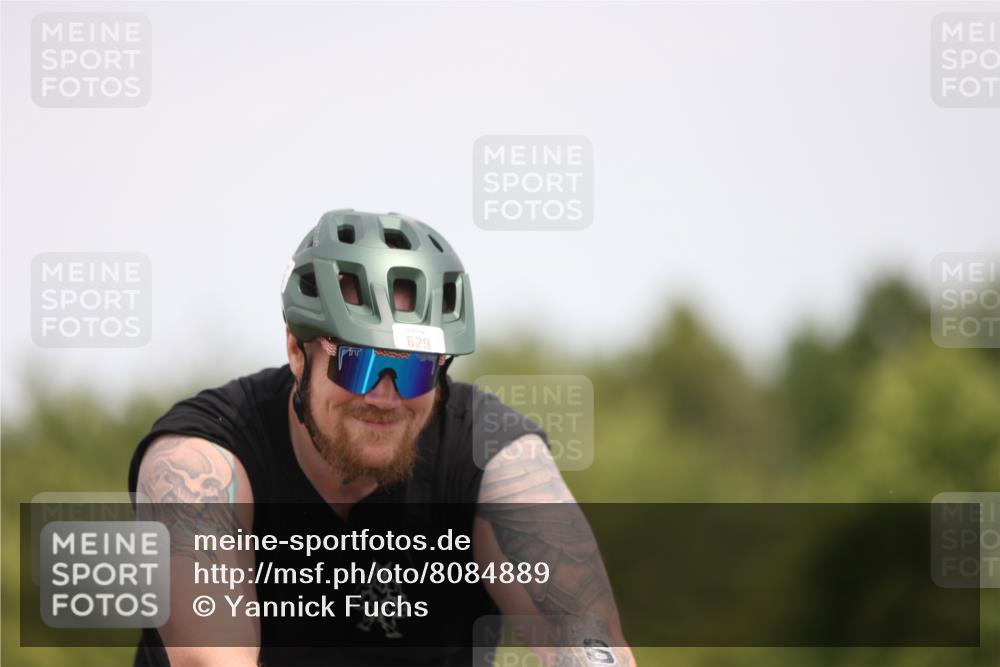 22.06.2025 - Viking Triathlon Yannick Fuchs http://msf.ph/oto/8084889 22.06.2025 12:35:59 Radfahren 77, 184, 237, 440, 453, 629 meine-sportfotos.de