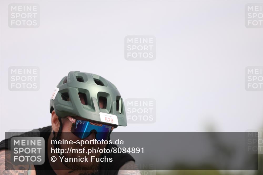 22.06.2025 - Viking Triathlon Yannick Fuchs http://msf.ph/oto/8084891 22.06.2025 12:35:59 Radfahren 77, 184, 237, 440, 453, 629 meine-sportfotos.de