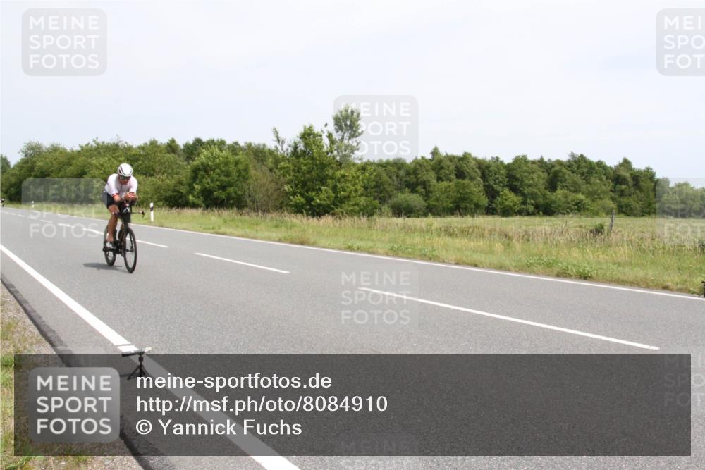 22.06.2025 - Viking Triathlon Yannick Fuchs http://msf.ph/oto/8084910 22.06.2025 13:04:49 Radfahren 450, 623 meine-sportfotos.de