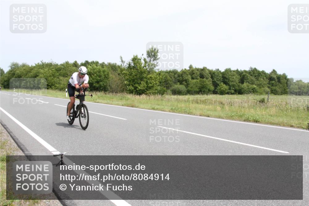 22.06.2025 - Viking Triathlon Yannick Fuchs http://msf.ph/oto/8084914 22.06.2025 13:04:50 Radfahren 450, 623 meine-sportfotos.de