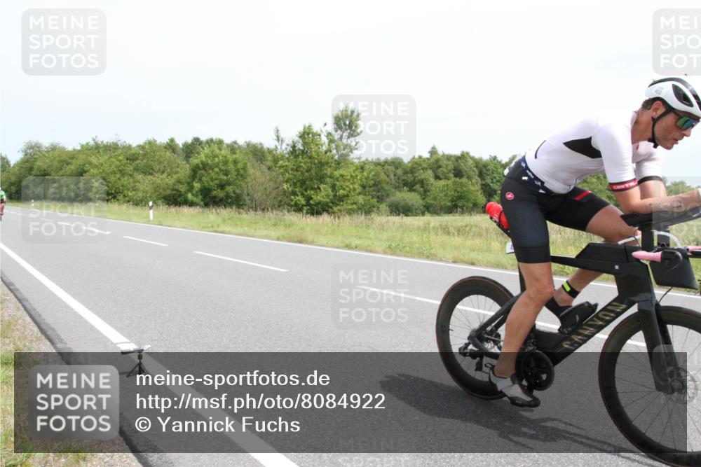 22.06.2025 - Viking Triathlon Yannick Fuchs http://msf.ph/oto/8084922 22.06.2025 13:04:50 Radfahren 450, 623 meine-sportfotos.de