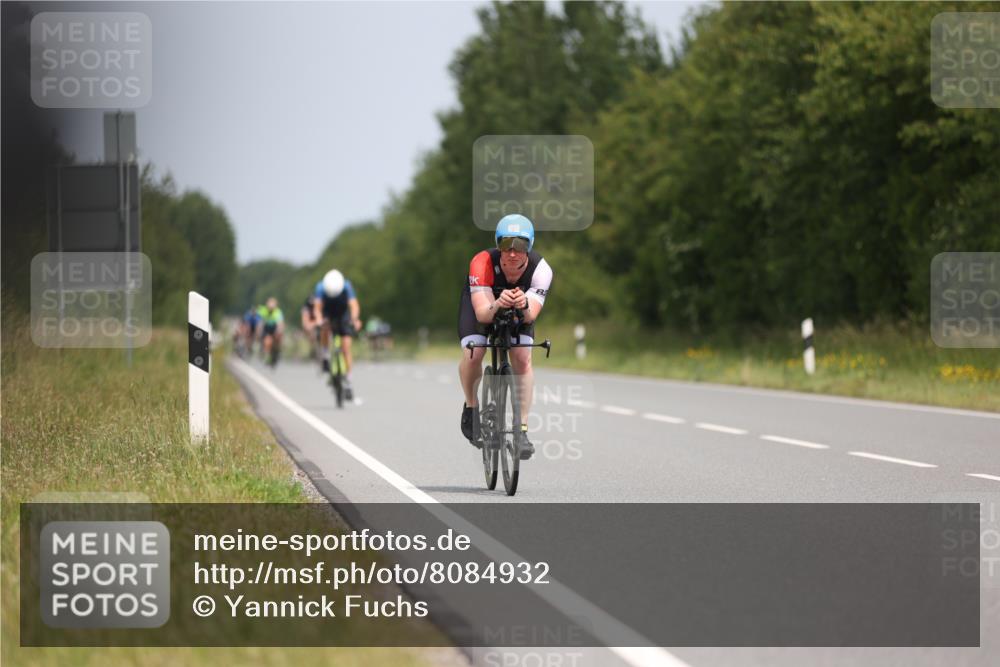 22.06.2025 - Viking Triathlon Yannick Fuchs http://msf.ph/oto/8084932 22.06.2025 12:36:11 Radfahren 8, 86, 153, 166, 275, 440, 453, 482 meine-sportfotos.de