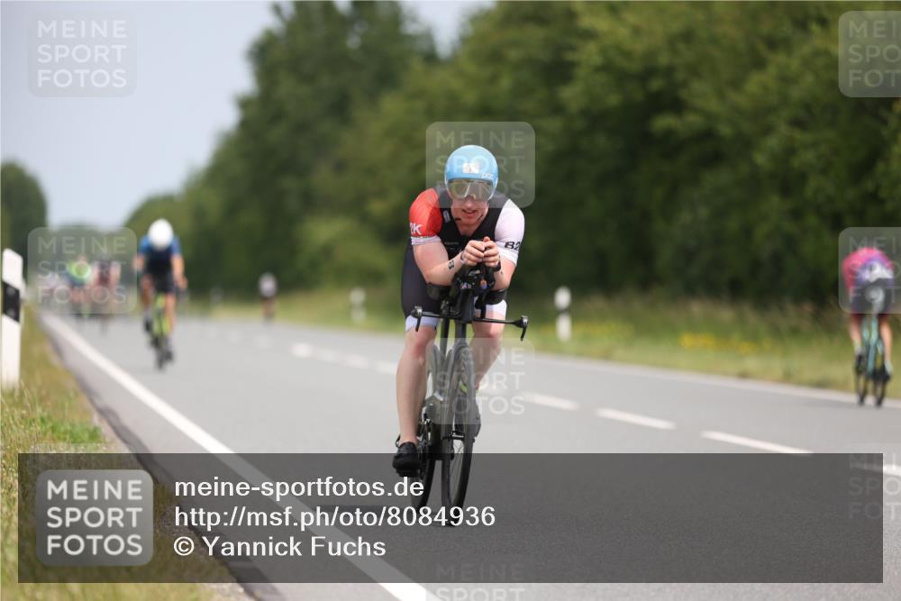 22.06.2025 - Viking Triathlon Yannick Fuchs http://msf.ph/oto/8084936 22.06.2025 12:36:12 Radfahren 8, 86, 153, 166, 275, 482 meine-sportfotos.de