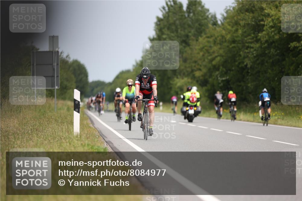 22.06.2025 - Viking Triathlon Yannick Fuchs http://msf.ph/oto/8084977 22.06.2025 12:36:21 Radfahren 86, 95, 166, 355, 433, 463, 468, 473, 640 meine-sportfotos.de