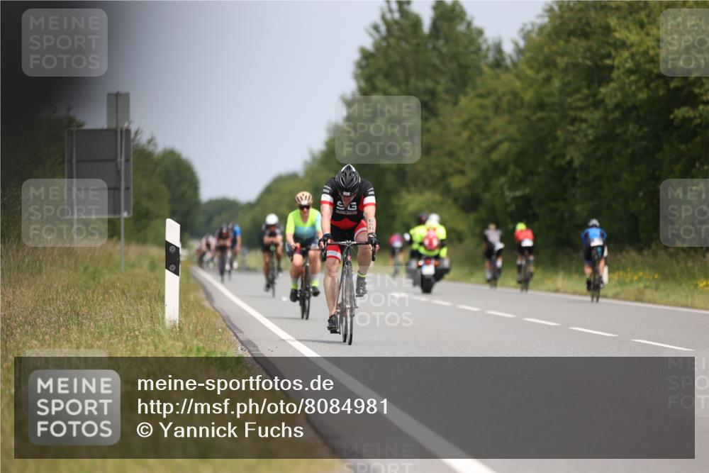 22.06.2025 - Viking Triathlon Yannick Fuchs http://msf.ph/oto/8084981 22.06.2025 12:36:21 Radfahren 86, 95, 166, 355, 433, 463, 468, 473, 640 meine-sportfotos.de