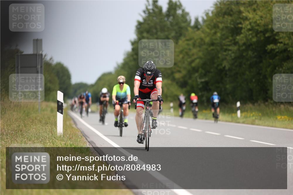 22.06.2025 - Viking Triathlon Yannick Fuchs http://msf.ph/oto/8084983 22.06.2025 12:36:22 Radfahren 86, 95, 166, 355, 433, 463, 468, 473, 640 meine-sportfotos.de