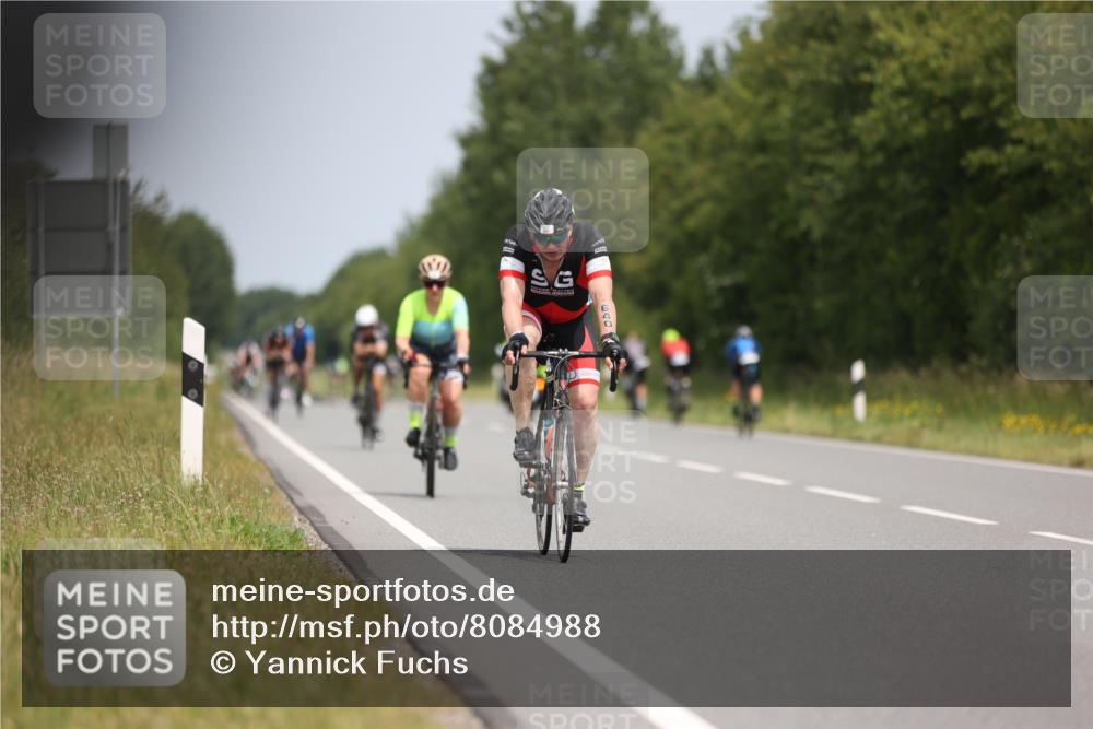 22.06.2025 - Viking Triathlon Yannick Fuchs http://msf.ph/oto/8084988 22.06.2025 12:36:22 Radfahren 86, 95, 166, 355, 433, 463, 468, 473, 640 meine-sportfotos.de