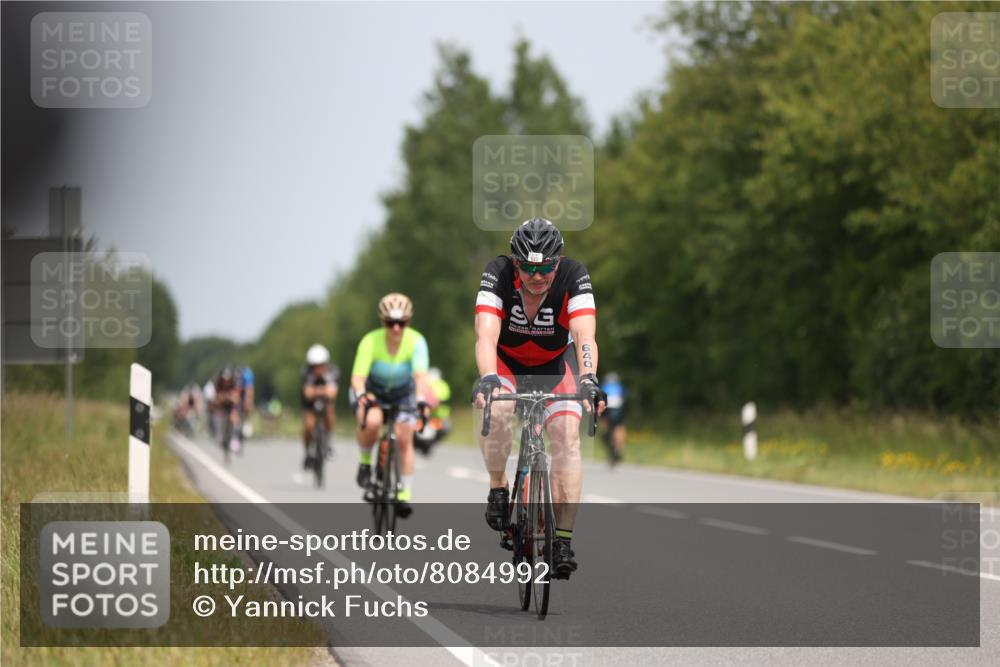 22.06.2025 - Viking Triathlon Yannick Fuchs http://msf.ph/oto/8084992 22.06.2025 12:36:22 Radfahren 86, 95, 166, 355, 433, 463, 468, 473, 640 meine-sportfotos.de