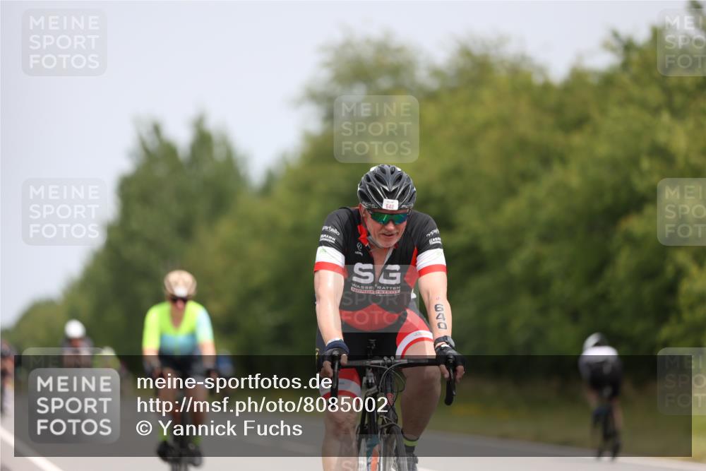 22.06.2025 - Viking Triathlon Yannick Fuchs http://msf.ph/oto/8085002 22.06.2025 12:36:24 Radfahren 95, 355, 433, 463, 468, 473, 640 meine-sportfotos.de