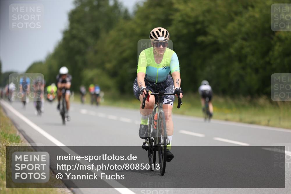 22.06.2025 - Viking Triathlon Yannick Fuchs http://msf.ph/oto/8085013 22.06.2025 12:36:25 Radfahren 95, 355, 422, 433, 463, 468, 473, 640 meine-sportfotos.de