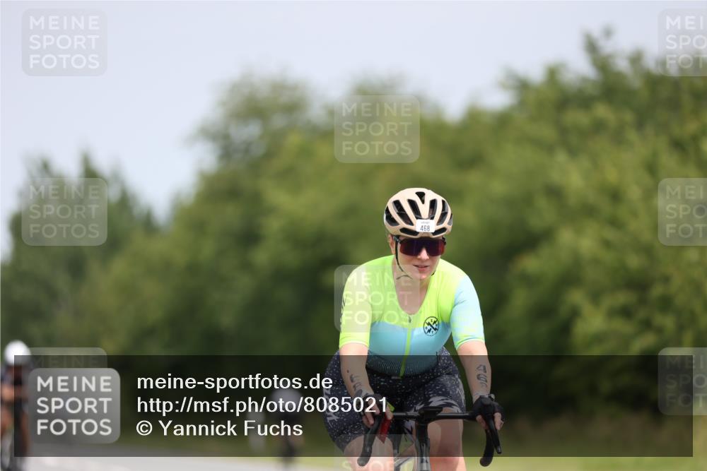 22.06.2025 - Viking Triathlon Yannick Fuchs http://msf.ph/oto/8085021 22.06.2025 12:36:25 Radfahren 95, 355, 422, 433, 463, 468, 473, 640 meine-sportfotos.de
