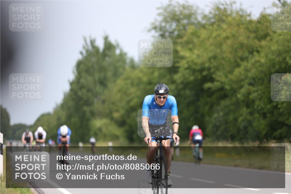 22.06.2025 - Viking Triathlon Yannick Fuchs http://msf.ph/oto/8085066 22.06.2025 12:36:32 Radfahren 28, 48, 97, 344, 355, 419, 422, 463 meine-sportfotos.de