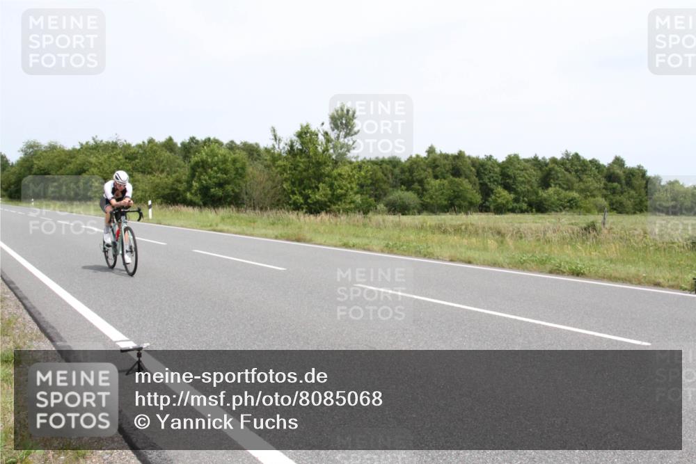 22.06.2025 - Viking Triathlon Yannick Fuchs http://msf.ph/oto/8085068 22.06.2025 13:05:04 Radfahren 22, 523, 653 meine-sportfotos.de