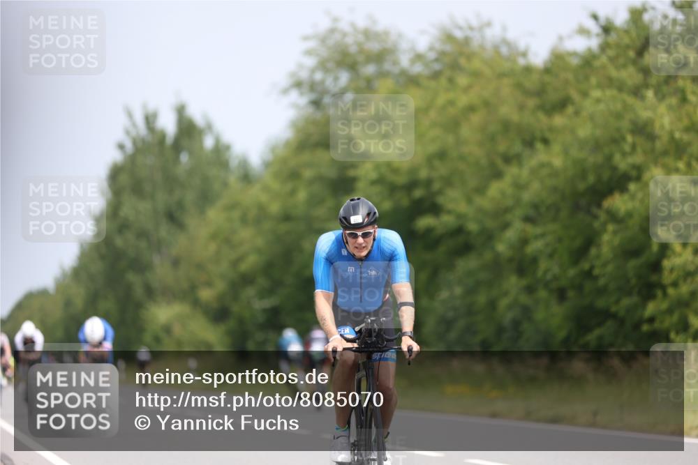 22.06.2025 - Viking Triathlon Yannick Fuchs http://msf.ph/oto/8085070 22.06.2025 12:36:33 Radfahren 28, 48, 97, 344, 355, 419, 422, 463 meine-sportfotos.de