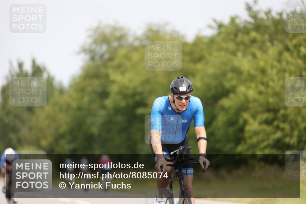 22.06.2025 - Viking Triathlon Yannick Fuchs http://msf.ph/oto/8085074 22.06.2025 12:36:33 Radfahren 28, 48, 97, 344, 355, 419, 422, 463 meine-sportfotos.de