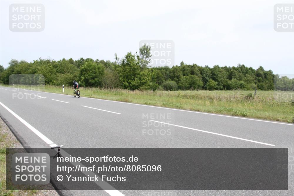 22.06.2025 - Viking Triathlon Yannick Fuchs http://msf.ph/oto/8085096 22.06.2025 13:05:07 Radfahren 22, 523, 653 meine-sportfotos.de