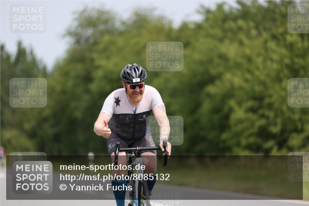 22.06.2025 - Viking Triathlon Yannick Fuchs http://msf.ph/oto/8085132 22.06.2025 12:36:40 Radfahren 28, 48, 97, 344, 419 meine-sportfotos.de