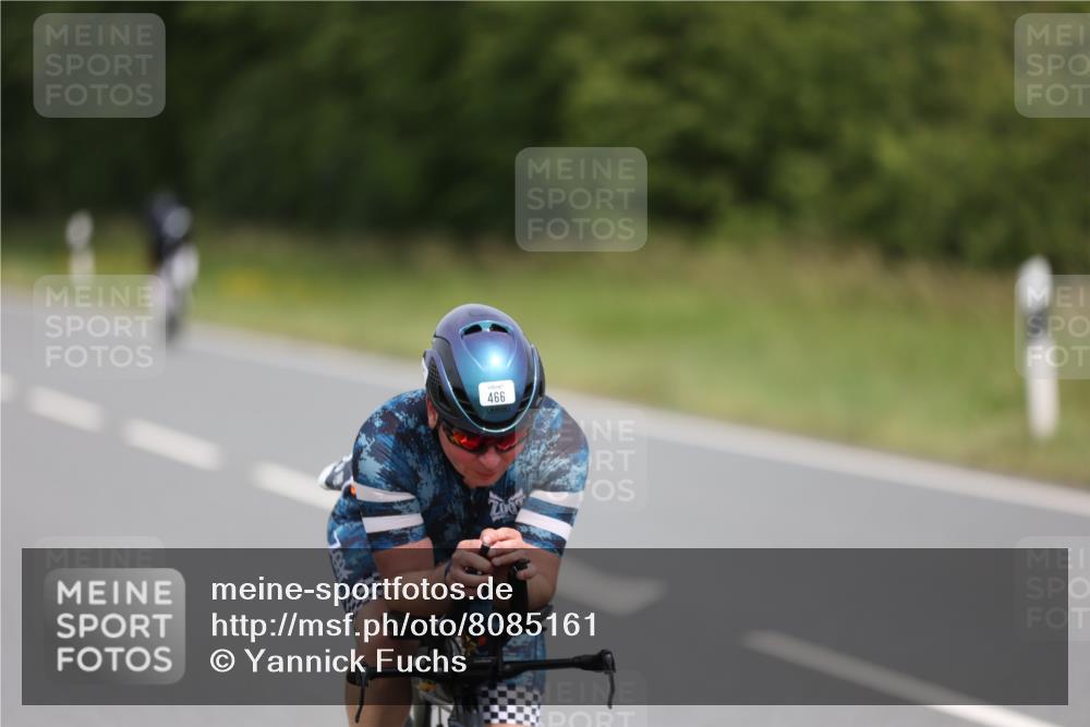 22.06.2025 - Viking Triathlon Yannick Fuchs http://msf.ph/oto/8085161 22.06.2025 12:36:58 Radfahren 125, 360, 363, 466 meine-sportfotos.de