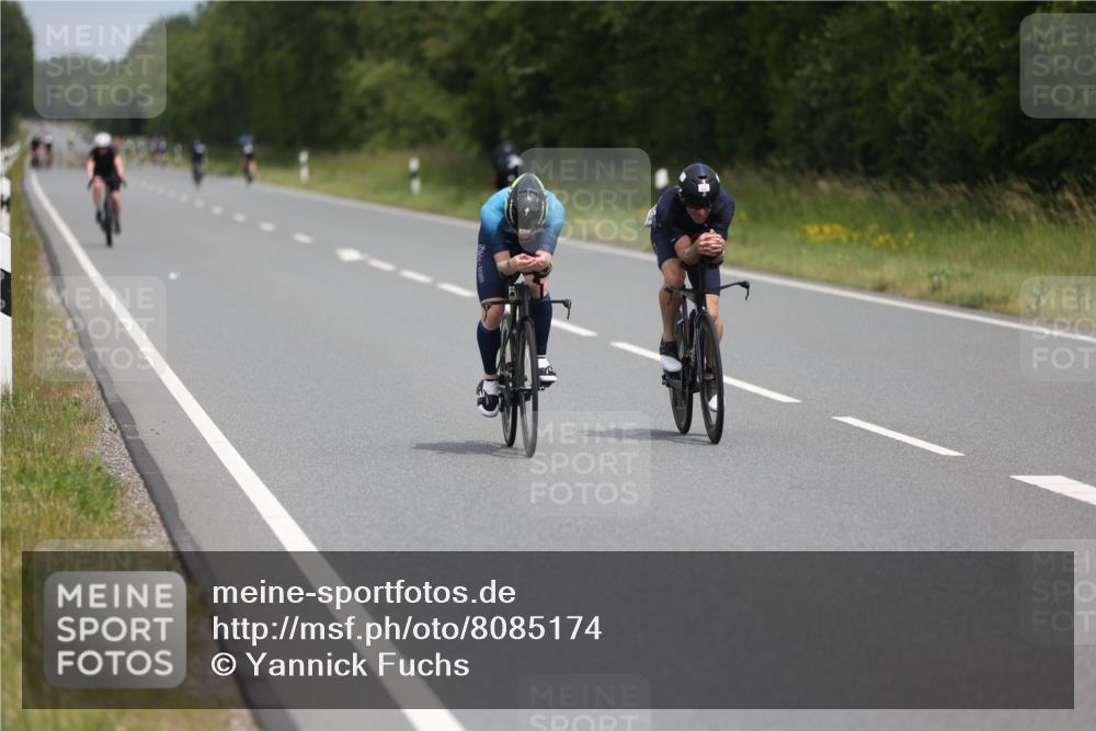 22.06.2025 - Viking Triathlon Yannick Fuchs http://msf.ph/oto/8085174 22.06.2025 12:37:00 Radfahren 125, 360, 363, 466 meine-sportfotos.de