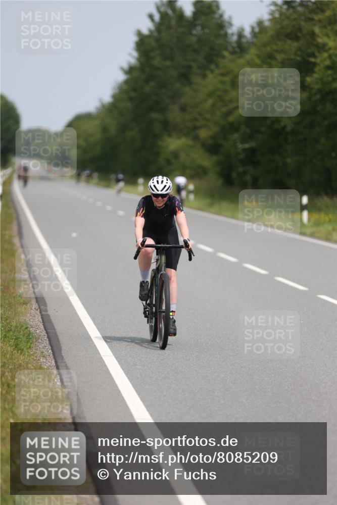 22.06.2025 - Viking Triathlon Yannick Fuchs http://msf.ph/oto/8085209 22.06.2025 12:37:08 Radfahren 637 meine-sportfotos.de