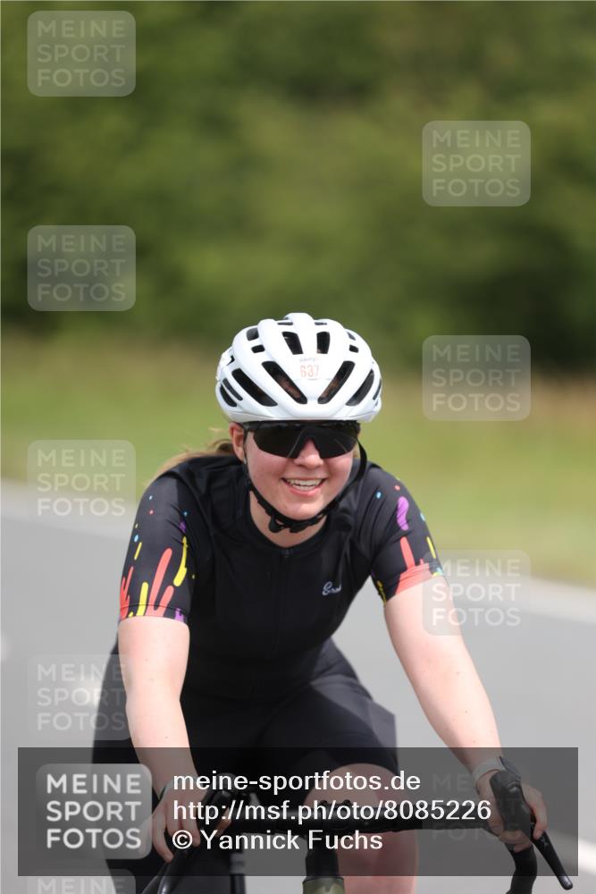 22.06.2025 - Viking Triathlon Yannick Fuchs http://msf.ph/oto/8085226 22.06.2025 12:37:11 Radfahren 530, 637 meine-sportfotos.de