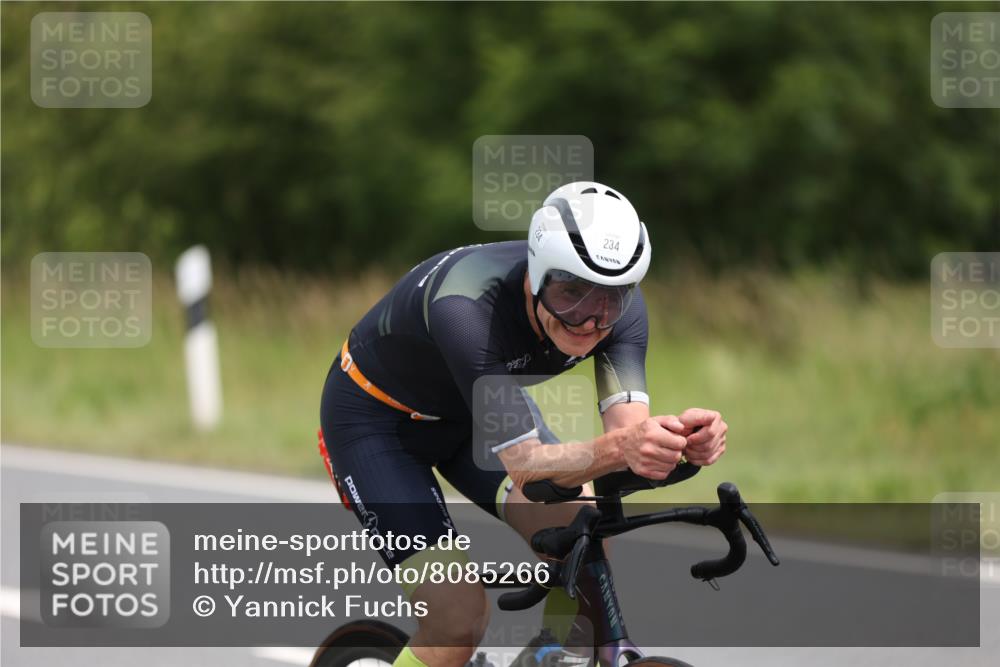 22.06.2025 - Viking Triathlon Yannick Fuchs http://msf.ph/oto/8085266 22.06.2025 12:37:36 Radfahren 234 meine-sportfotos.de