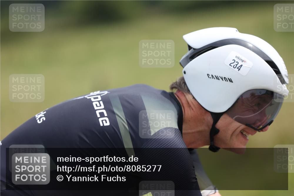 22.06.2025 - Viking Triathlon Yannick Fuchs http://msf.ph/oto/8085277 22.06.2025 12:37:37 Radfahren 234 meine-sportfotos.de