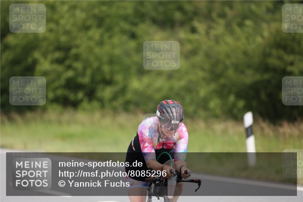 22.06.2025 - Viking Triathlon Yannick Fuchs http://msf.ph/oto/8085296 22.06.2025 12:37:48 Radfahren 22, 538, 605 meine-sportfotos.de