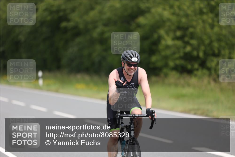 22.06.2025 - Viking Triathlon Yannick Fuchs http://msf.ph/oto/8085329 22.06.2025 12:37:57 Radfahren 22, 144, 203, 288, 403, 538 meine-sportfotos.de