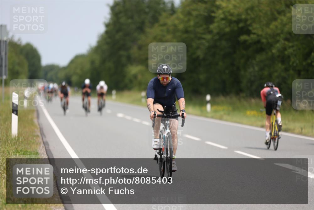 22.06.2025 - Viking Triathlon Yannick Fuchs http://msf.ph/oto/8085403 22.06.2025 12:38:24 Radfahren 58, 116, 220, 229, 294, 324, 331, 402, 505, 655 meine-sportfotos.de