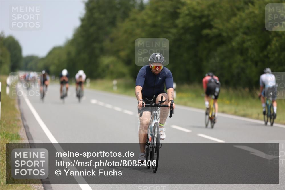 22.06.2025 - Viking Triathlon Yannick Fuchs http://msf.ph/oto/8085406 22.06.2025 12:38:24 Radfahren 58, 116, 220, 229, 294, 324, 331, 402, 505, 655 meine-sportfotos.de
