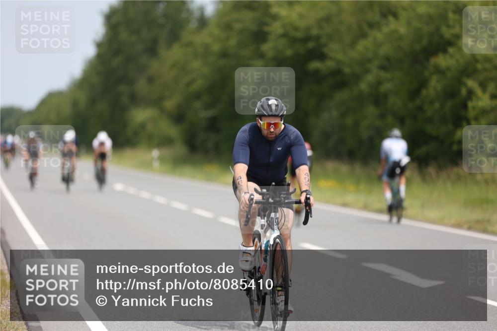 22.06.2025 - Viking Triathlon Yannick Fuchs http://msf.ph/oto/8085410 22.06.2025 12:38:24 Radfahren 58, 116, 220, 229, 294, 324, 331, 402, 505, 655 meine-sportfotos.de