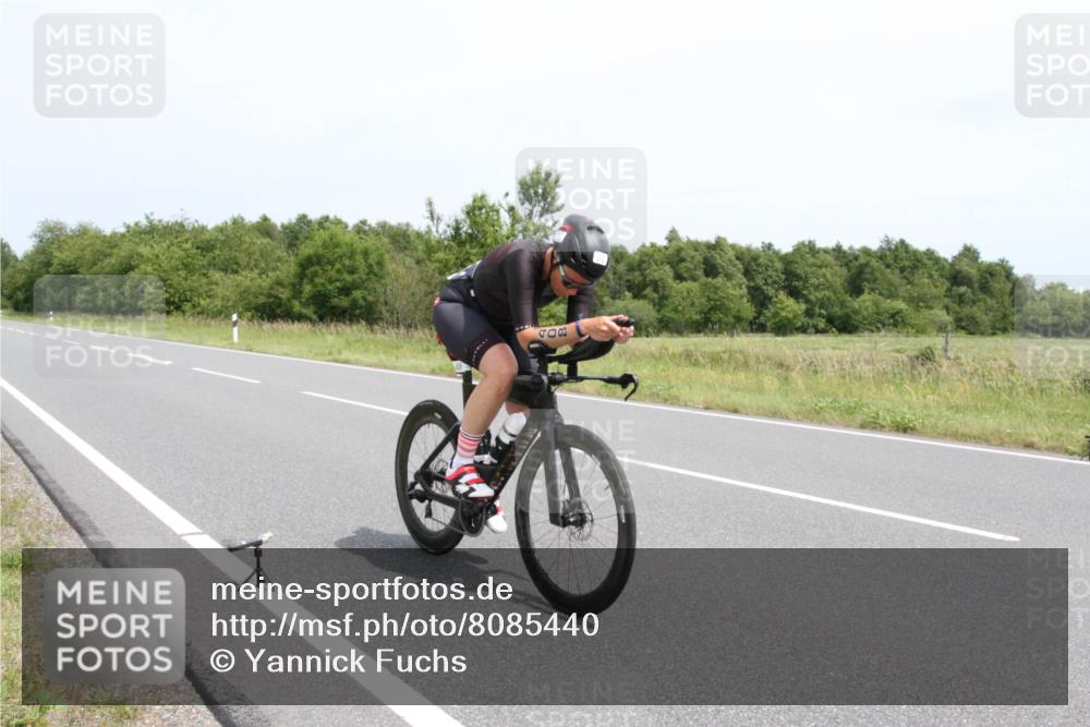22.06.2025 - Viking Triathlon Yannick Fuchs http://msf.ph/oto/8085440 22.06.2025 13:06:40 Radfahren 408 meine-sportfotos.de