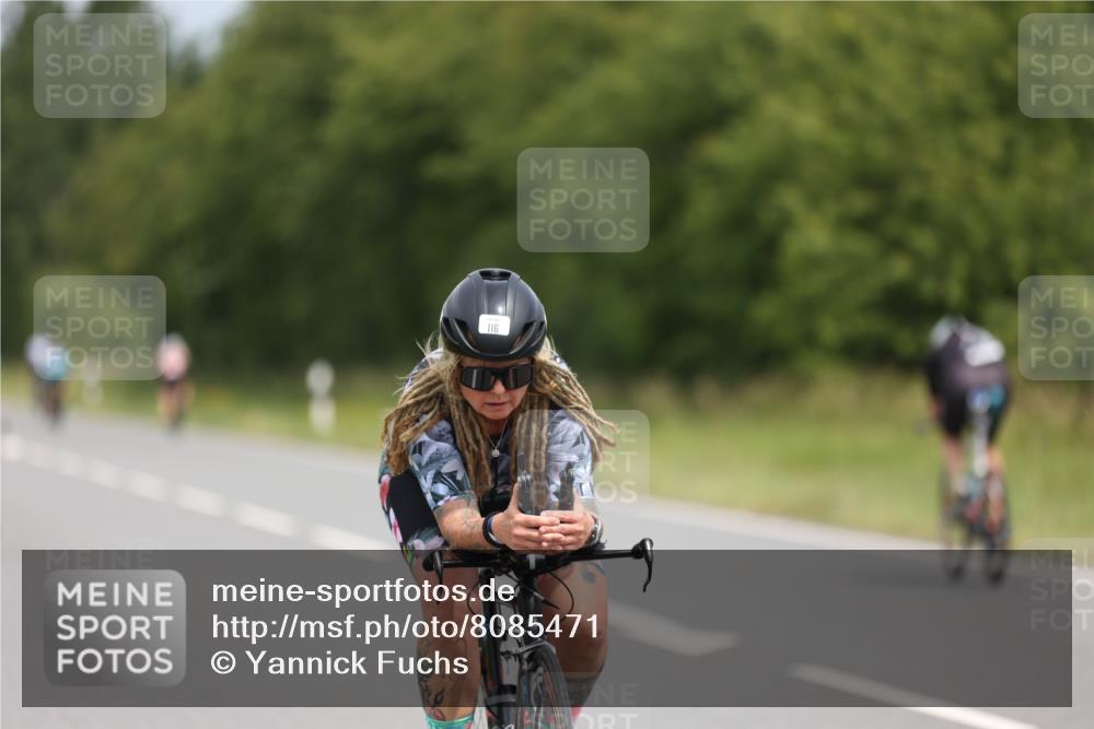22.06.2025 - Viking Triathlon Yannick Fuchs http://msf.ph/oto/8085471 22.06.2025 12:38:32 Radfahren 58, 116, 229, 242, 284, 294, 331, 486, 505, 653 meine-sportfotos.de