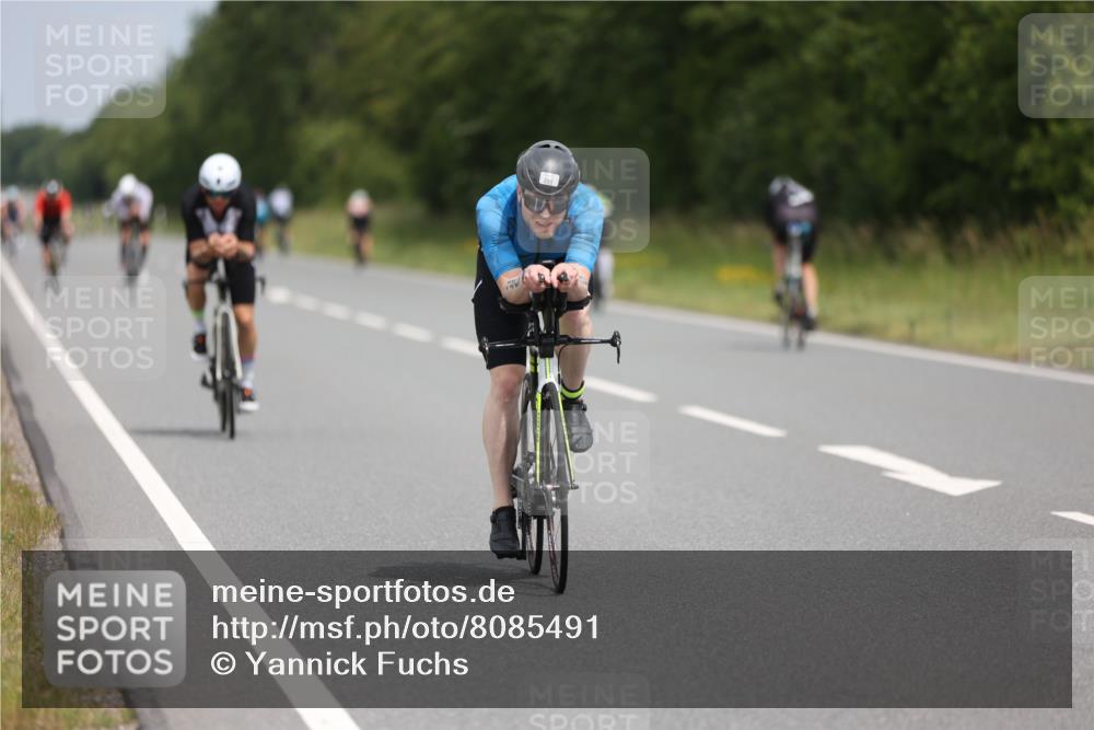 22.06.2025 - Viking Triathlon Yannick Fuchs http://msf.ph/oto/8085491 22.06.2025 12:38:34 Radfahren 58, 106, 116, 229, 242, 284, 294, 486, 505, 653 meine-sportfotos.de