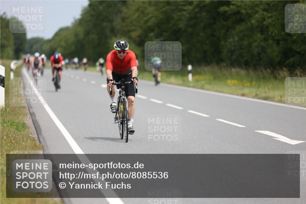 22.06.2025 - Viking Triathlon Yannick Fuchs http://msf.ph/oto/8085536 22.06.2025 12:38:41 Radfahren 106, 242, 284, 335, 429, 653 meine-sportfotos.de