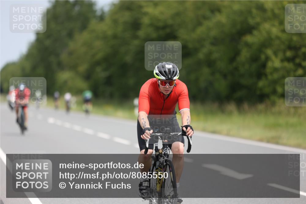 22.06.2025 - Viking Triathlon Yannick Fuchs http://msf.ph/oto/8085550 22.06.2025 12:38:43 Radfahren 106, 192, 242, 335, 429, 653 meine-sportfotos.de