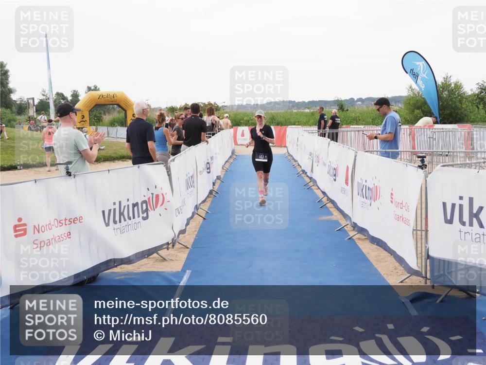 22.06.2025 - Viking Triathlon MichiJ http://msf.ph/oto/8085560 22.06.2025 16:21:27 Ziel 143 meine-sportfotos.de