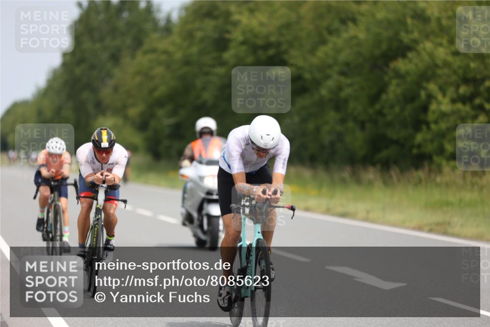 22.06.2025 - Viking Triathlon Yannick Fuchs http://msf.ph/oto/8085623 22.06.2025 12:38:53 Radfahren 54, 130, 156, 192, 194, 329, 335, 555 meine-sportfotos.de