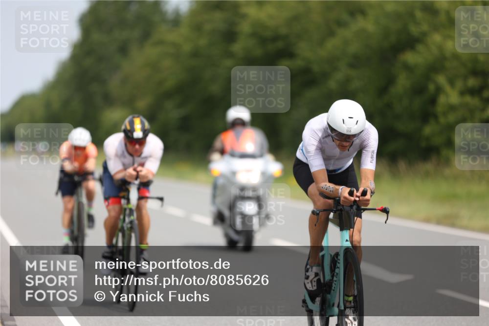 22.06.2025 - Viking Triathlon Yannick Fuchs http://msf.ph/oto/8085626 22.06.2025 12:38:53 Radfahren 54, 130, 156, 192, 194, 329, 335, 555 meine-sportfotos.de