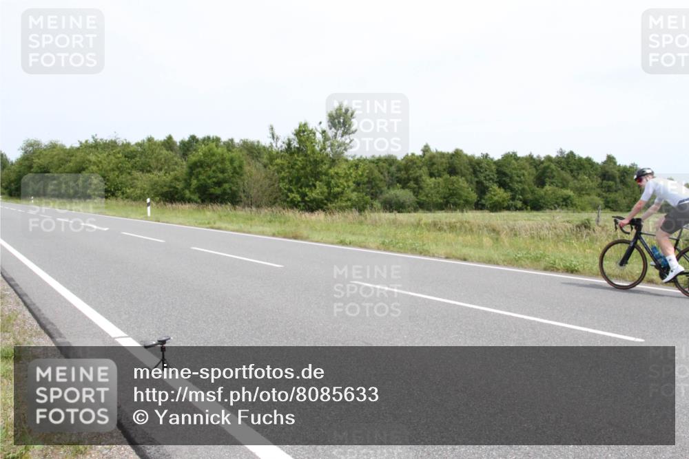 22.06.2025 - Viking Triathlon Yannick Fuchs http://msf.ph/oto/8085633 22.06.2025 13:08:39 Radfahren 290, 357 meine-sportfotos.de