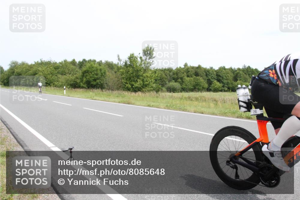 22.06.2025 - Viking Triathlon Yannick Fuchs http://msf.ph/oto/8085648 22.06.2025 13:08:43 Radfahren 290 meine-sportfotos.de