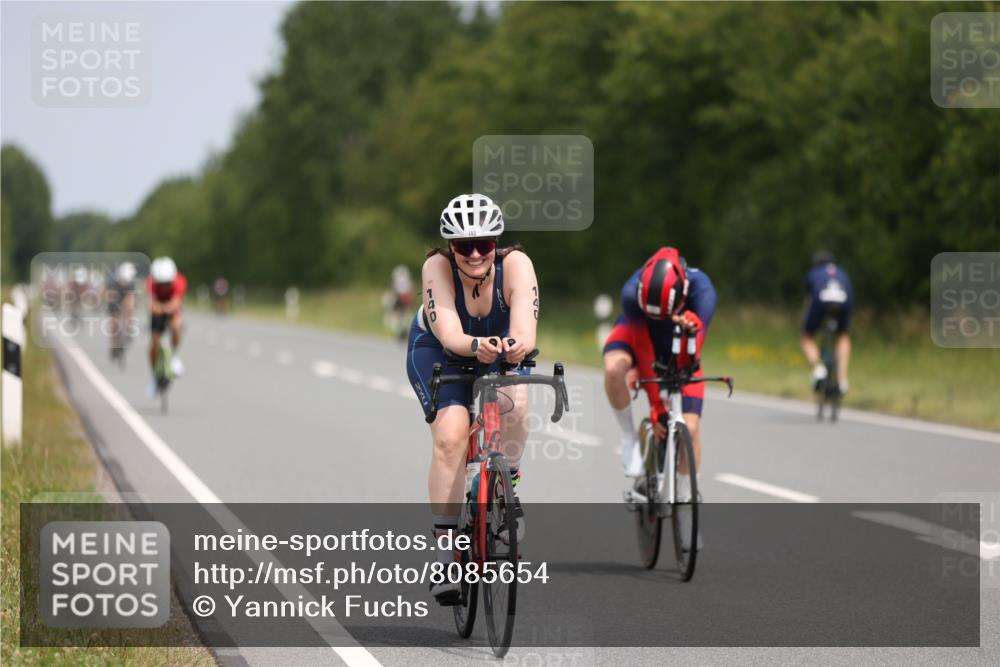 22.06.2025 - Viking Triathlon Yannick Fuchs http://msf.ph/oto/8085654 22.06.2025 12:39:04 Radfahren 5, 140, 156, 271, 450, 631 meine-sportfotos.de