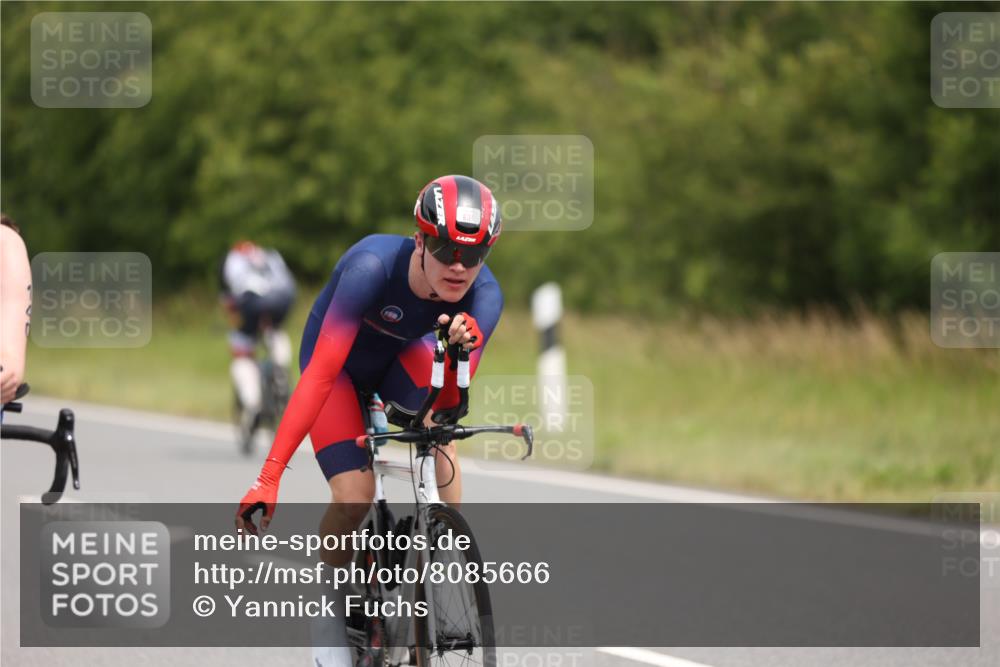 22.06.2025 - Viking Triathlon Yannick Fuchs http://msf.ph/oto/8085666 22.06.2025 12:39:05 Radfahren 5, 140, 271, 450, 631 meine-sportfotos.de