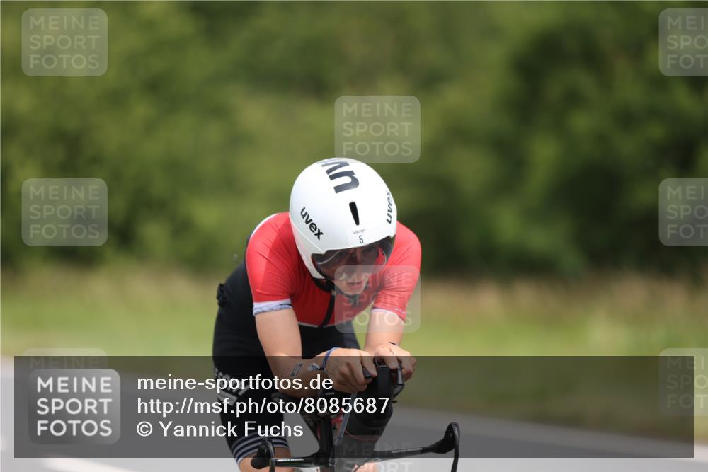 22.06.2025 - Viking Triathlon Yannick Fuchs http://msf.ph/oto/8085687 22.06.2025 12:39:08 Radfahren 5, 23, 140, 271, 450, 527, 631 meine-sportfotos.de