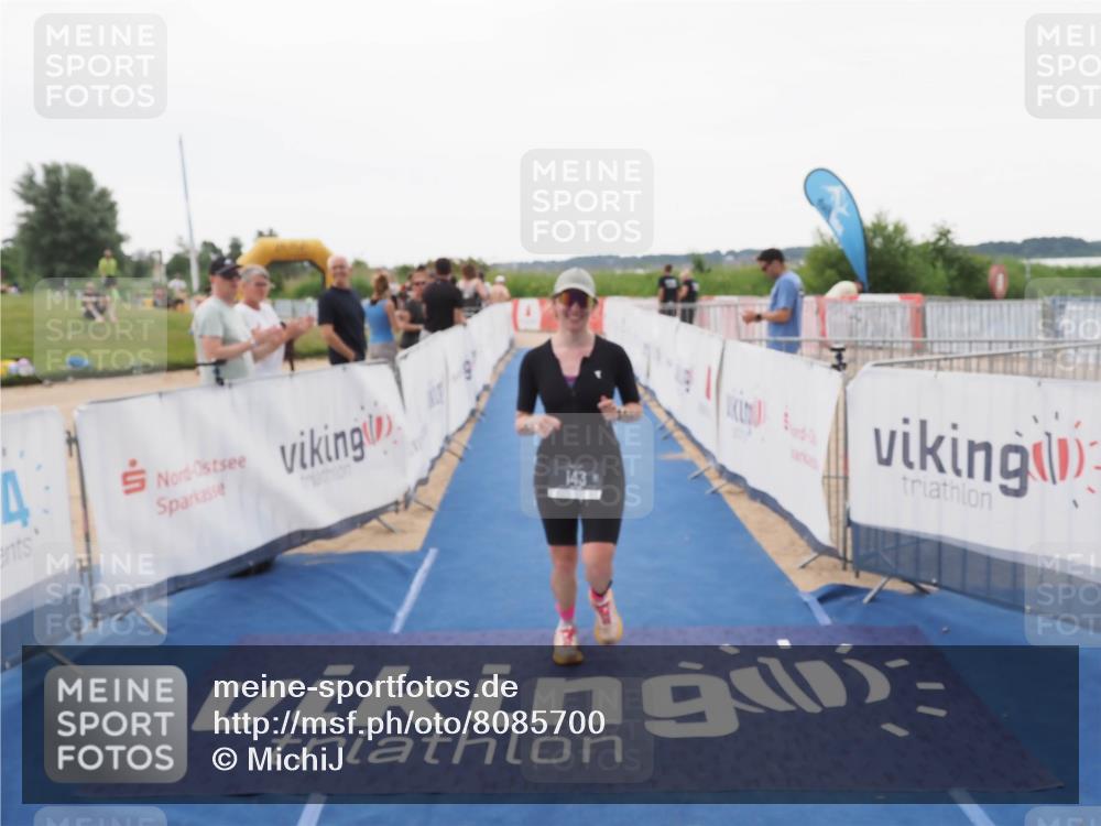 22.06.2025 - Viking Triathlon MichiJ http://msf.ph/oto/8085700 22.06.2025 16:21:30 Ziel 143 meine-sportfotos.de