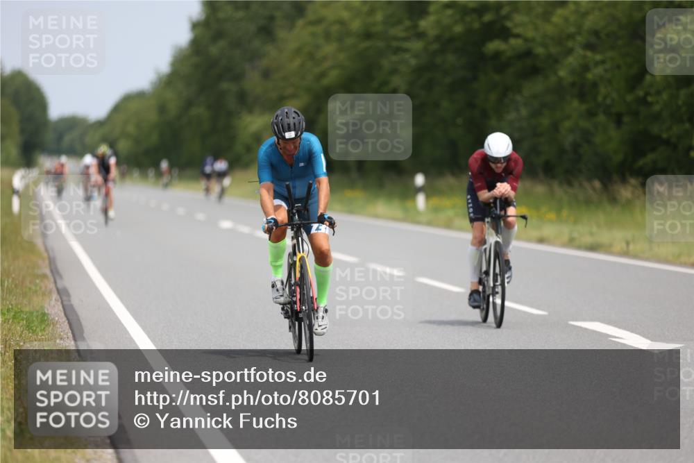 22.06.2025 - Viking Triathlon Yannick Fuchs http://msf.ph/oto/8085701 22.06.2025 12:39:14 Radfahren 23, 159, 271, 292, 303, 450, 527 meine-sportfotos.de